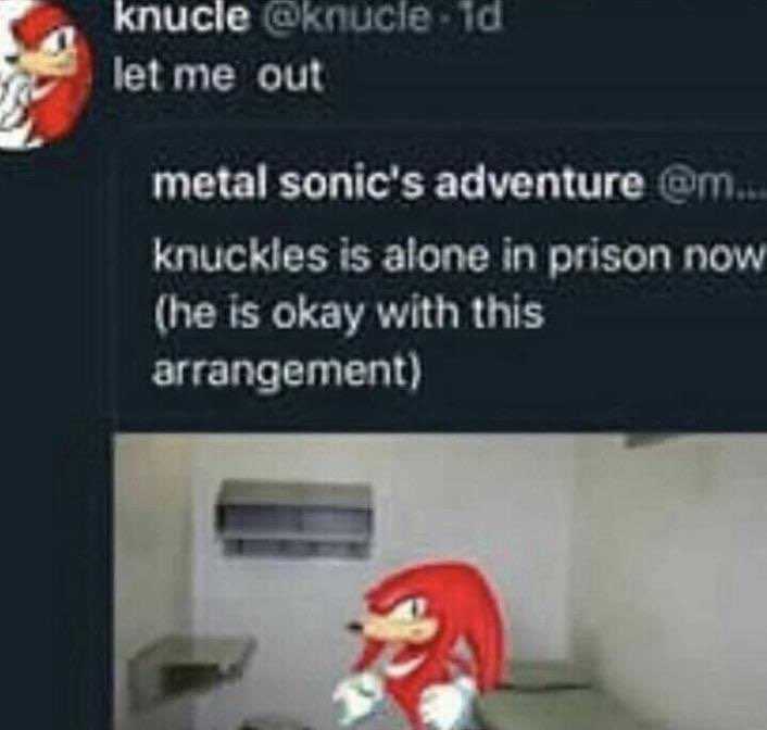 a screenshot of a tweet with a picture of knuckles on it